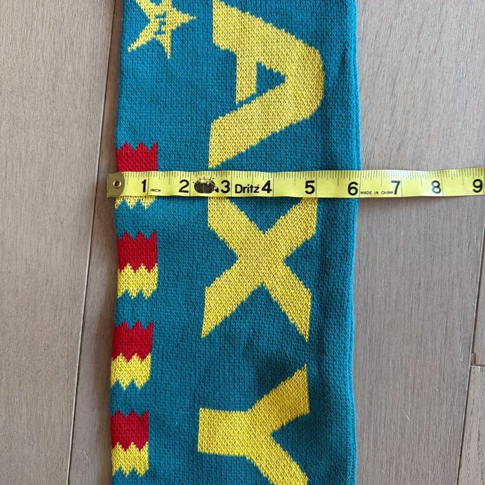 NWOT LA Galaxy Soccer MLS Football Scarf